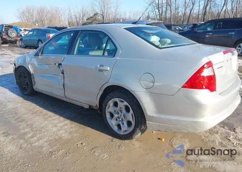 2010 Ford Fusion Se из США, поврежденный, VIN 3FAHP0HA8AR279197